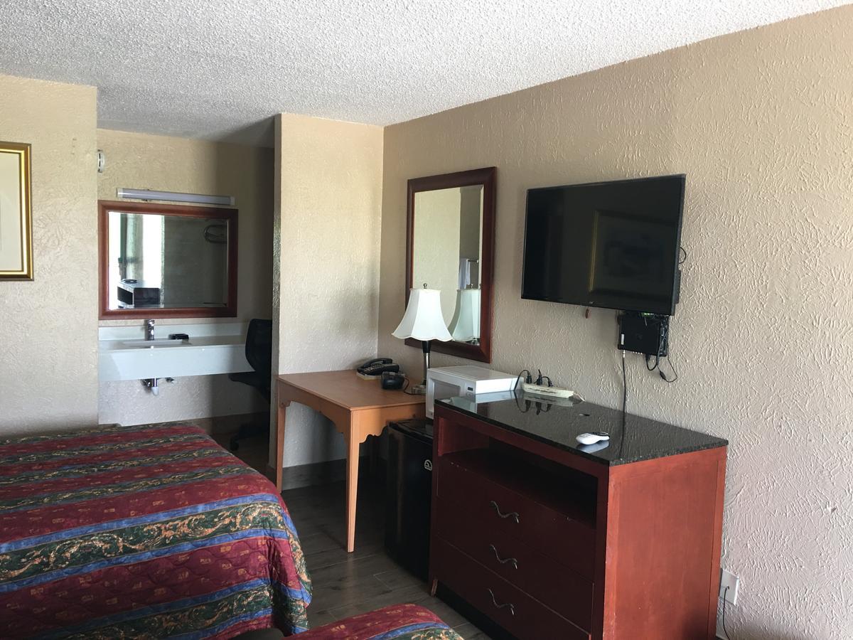 Chaparral Motel พอร์ตลาวากา ภายนอก รูปภาพ